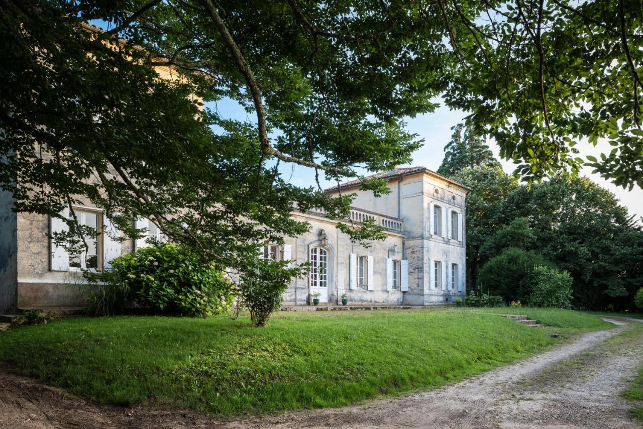 Chateau Le Mejean Pessac-sur-Dordogne Exterior foto